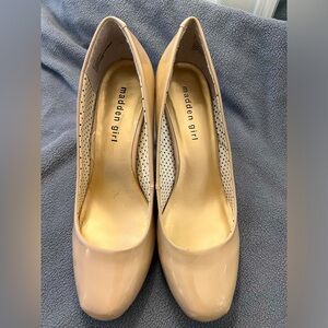 Madden Girl Beige Platform Pumps